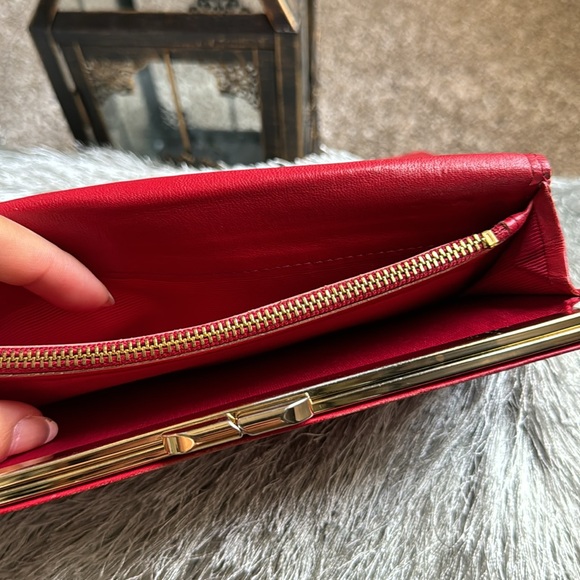 Valentino Garavani Red Leather Wallet - Picture 5 of 10